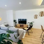 Lägenhet Ria Living - Calma 02 Cee